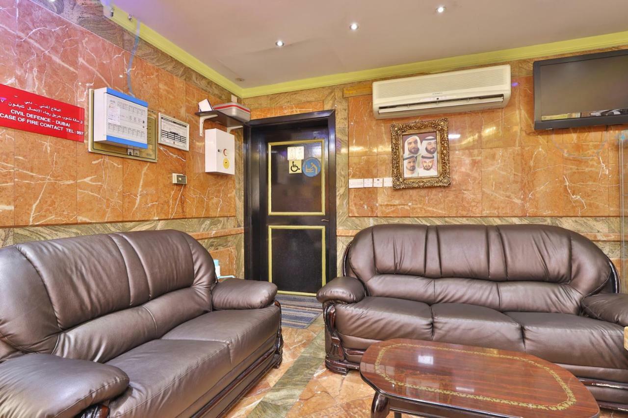 Oyo 261 Remas Hotel Apartment Дубай Екстериор снимка